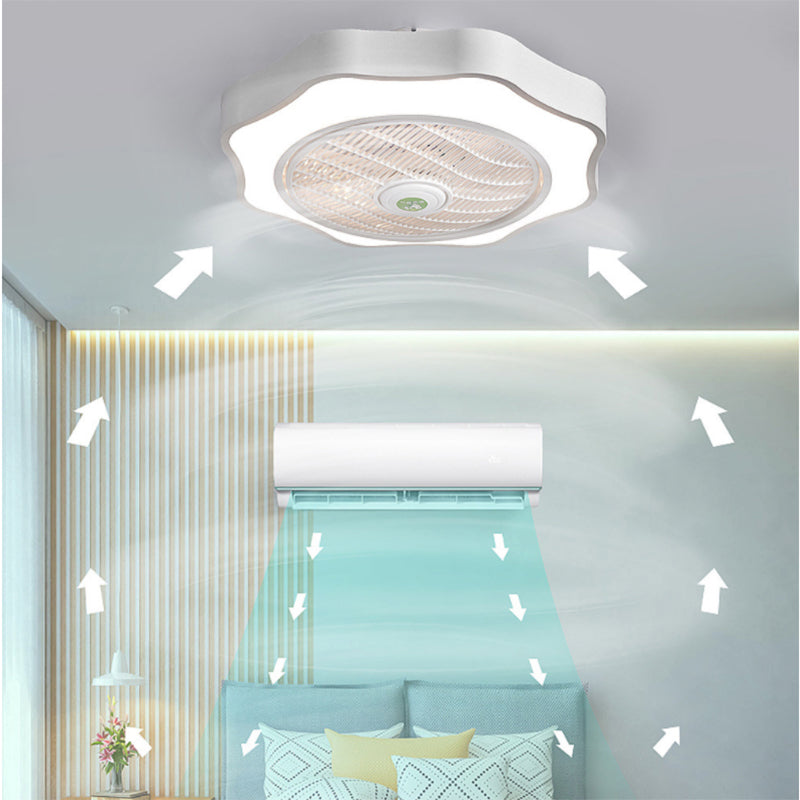 Éclairage de ventilateur de plafond en métal floral