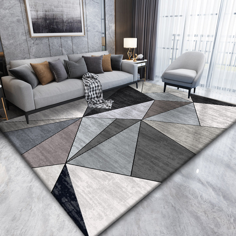 Modern Triangle Print Rug Polyester Indoor Carpet Stain Resistant Area Rug for Living Room
