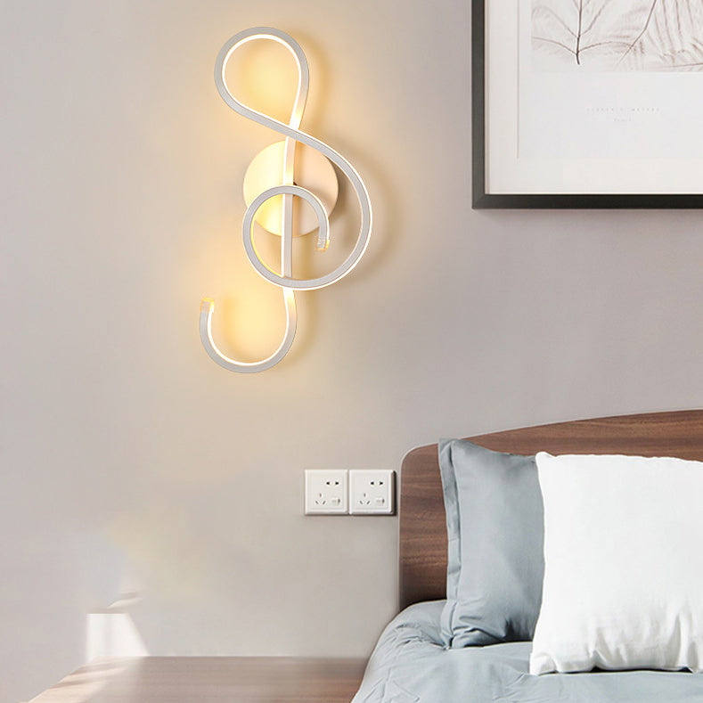 Einzigartiger Schatten 1-Licht Wandleuchte moderne Metallmontage Leuchte Metallmontage