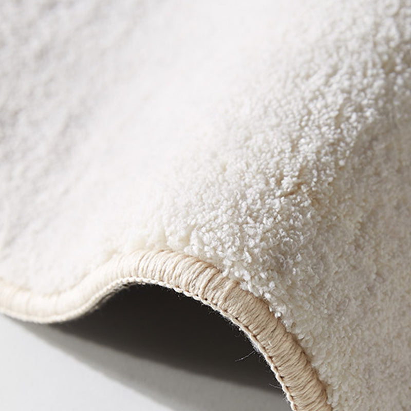 Chic White Area Rug Stripe Pattern Modern Area Carpet Polyester Non-Slip Backing Rug for Living Room