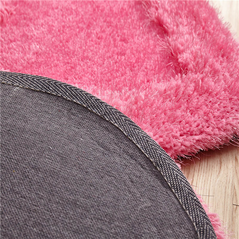 Stylish Plush Area Carpet Solid Color Polyester Area Rug Easy Care Rug for Bedroom