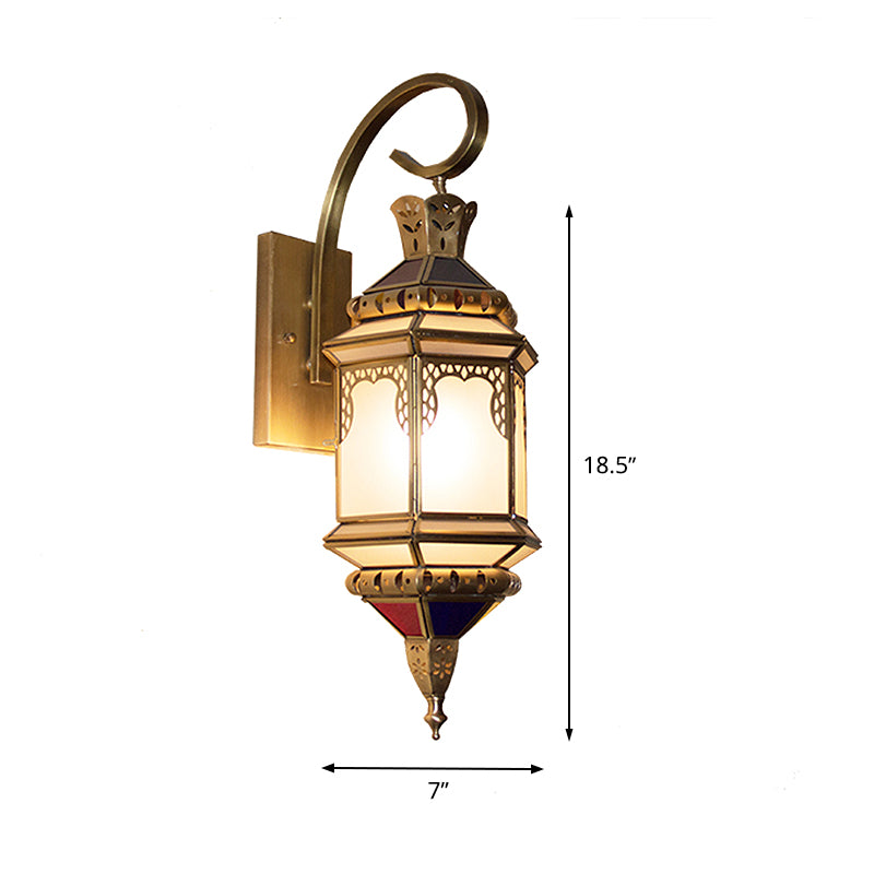 Metalen lantaarn SCONCE LICHTING Arabische Arabische hand Gemmuur gemonteerde lamp in messing met opaalglasschaduw