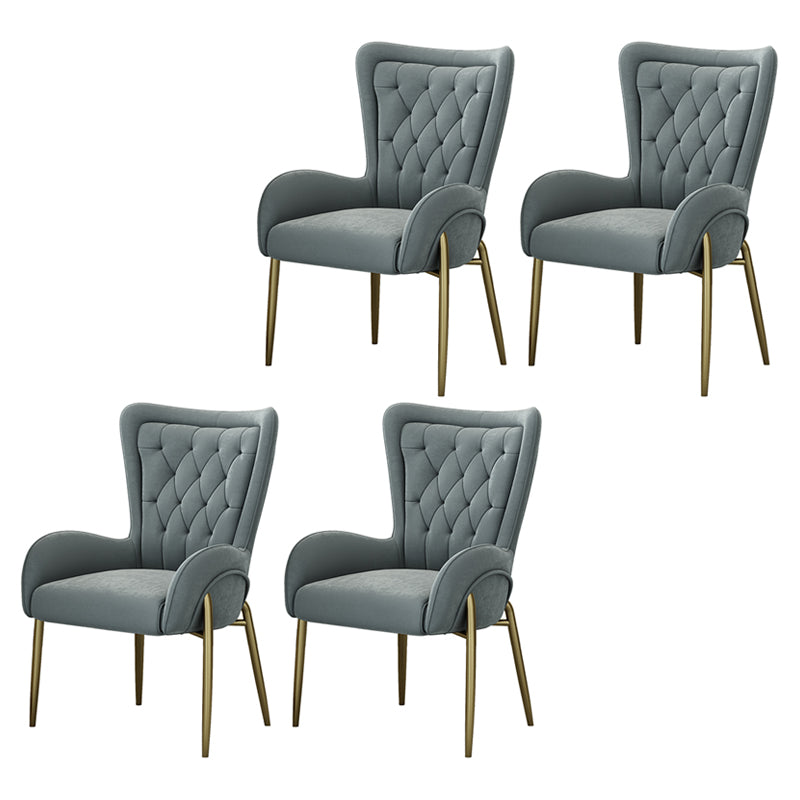 Noordse stijl metalen eetkamerstoelen Tufted Parsons armstoel voor restaurant