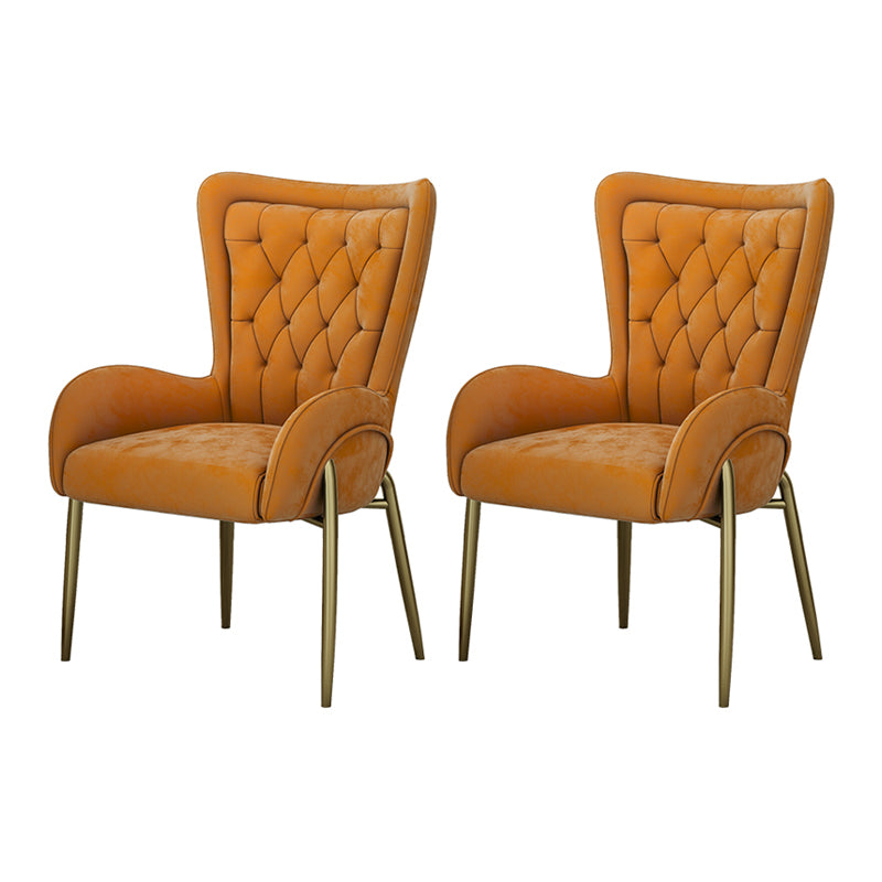 Noordse stijl metalen eetkamerstoelen Tufted Parsons armstoel voor restaurant