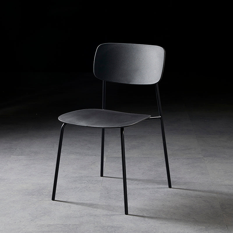 La salle à manger contemporaine en métal préside la chaise de salle à manger à dossier ouvert sans bras pour un usage domestique