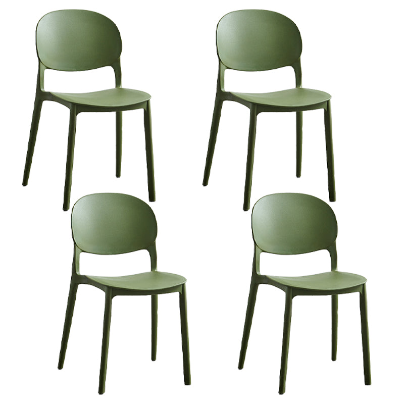 Chaise latéral de salle à manger en plastique mat