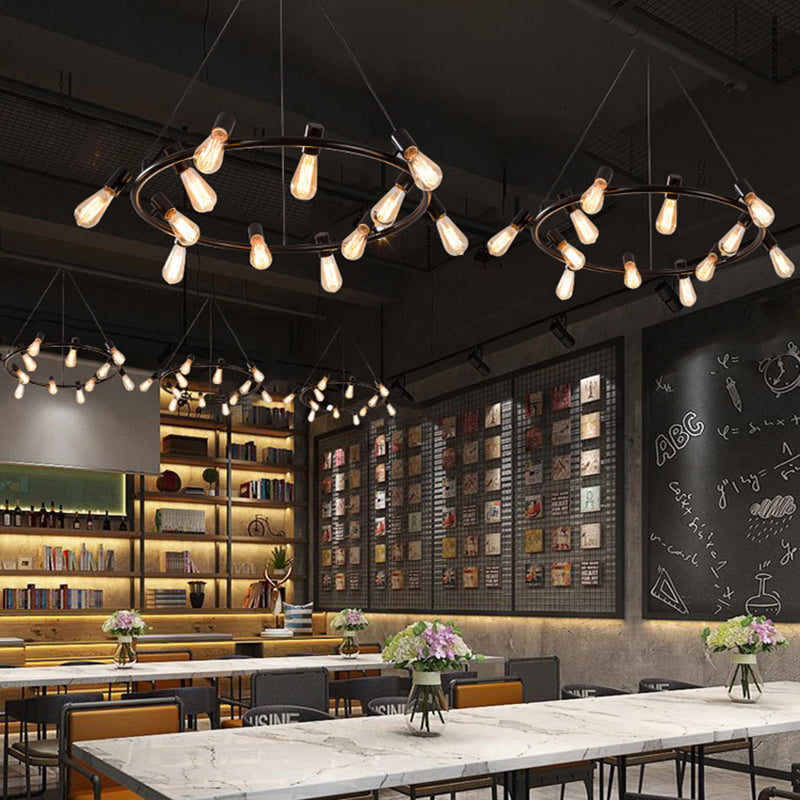 Accesorios de iluminación de araña de ruedas de carretas Luz de suspensión de múltiples cabezas industriales para sala de estar