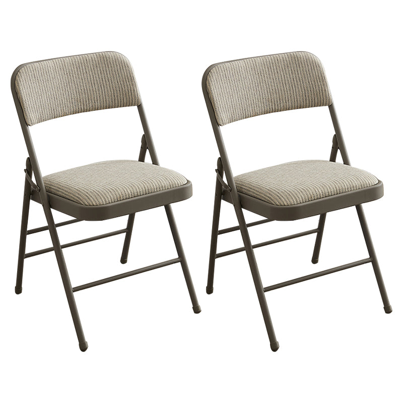 Les chaises latérales tapissées se pliantes de style industriel ouvrent les chaises latérales de salle à manger arrière