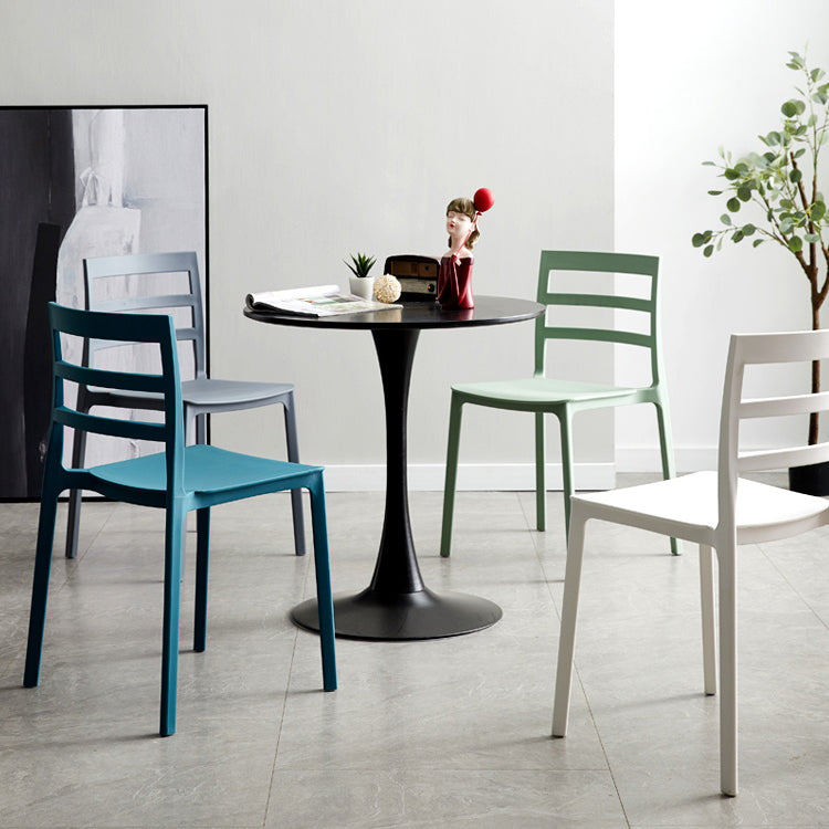 Esszimmerstühle im minimalistischen Stil mit Leiterlehne, armlose Esszimmerstühle aus Kunststoff für zu Hause