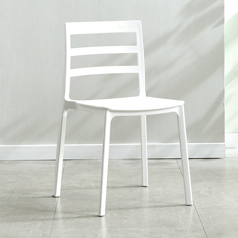 Esszimmerstühle im minimalistischen Stil mit Leiterlehne, armlose Esszimmerstühle aus Kunststoff für zu Hause