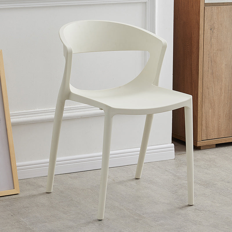El plástico del estilo minimalista que cena las sillas sin brazos abre la parte posterior que cena la silla lateral