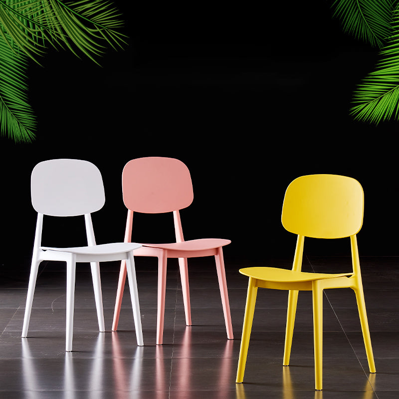 Sillas de comedor escandinavas de plástico sin brazos, silla lateral con respaldo abierto (juego de 4)
