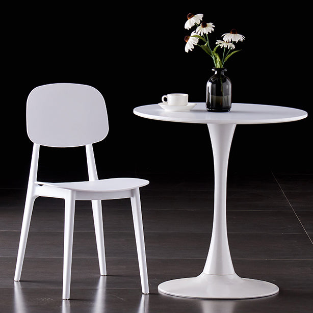 Sillas de comedor escandinavas de plástico sin brazos, silla lateral con respaldo abierto (juego de 4)