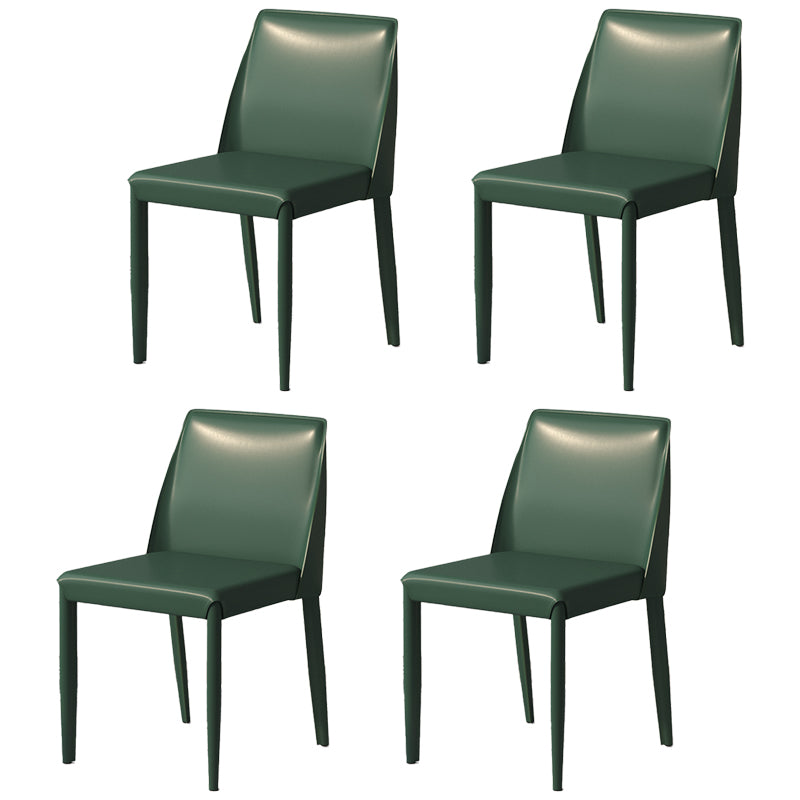 Sillas de comedor de cuero escandinavas Sillas laterales de comedor sin brazos con respaldo sólido