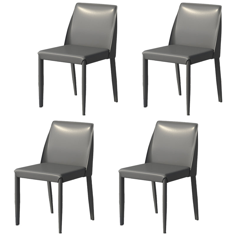 Sillas de comedor de cuero escandinavas Sillas laterales de comedor sin brazos con respaldo sólido