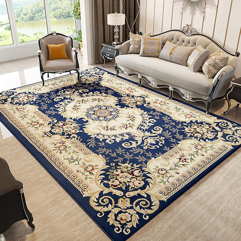 Traditional Flower Pattern Carpet Polyester Indoor Rug Stain Resistant Area Carpet for Living Room