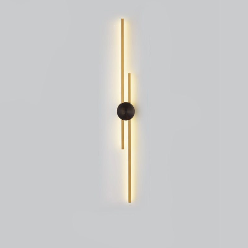 Moderne geometrische Wandleuchte mit mehrköpfiger Wohnzimmerwandhalterung mit Metallschatten