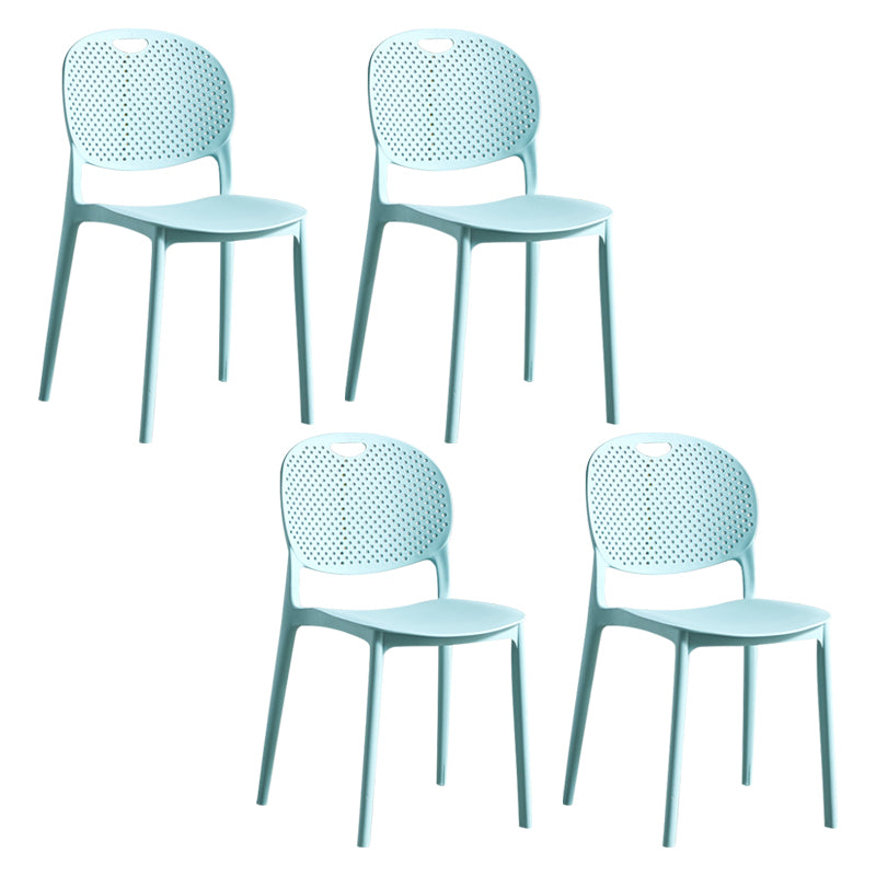 Chaise d'appoint en plastique contemporaine, empilable, sans accoudoirs, à dossier ouvert, pour salle à manger