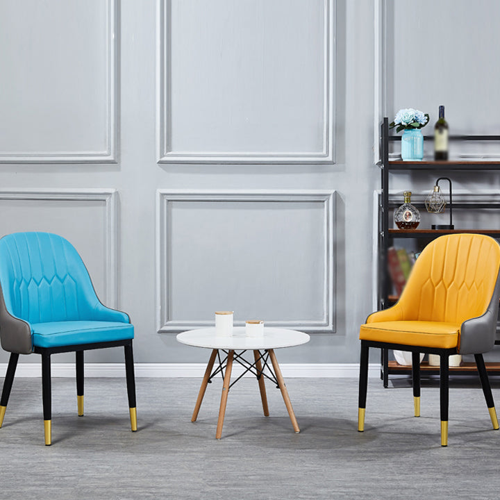Sillón interior escandinavo Silla de comedor tapizada en metal con respaldo Parsons