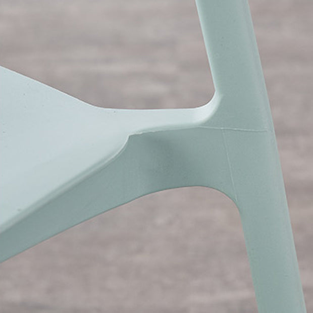 Sillas de comedor sin brazos con respaldo abierto Silla auxiliar de comedor apilable de plástico (juego de 4)