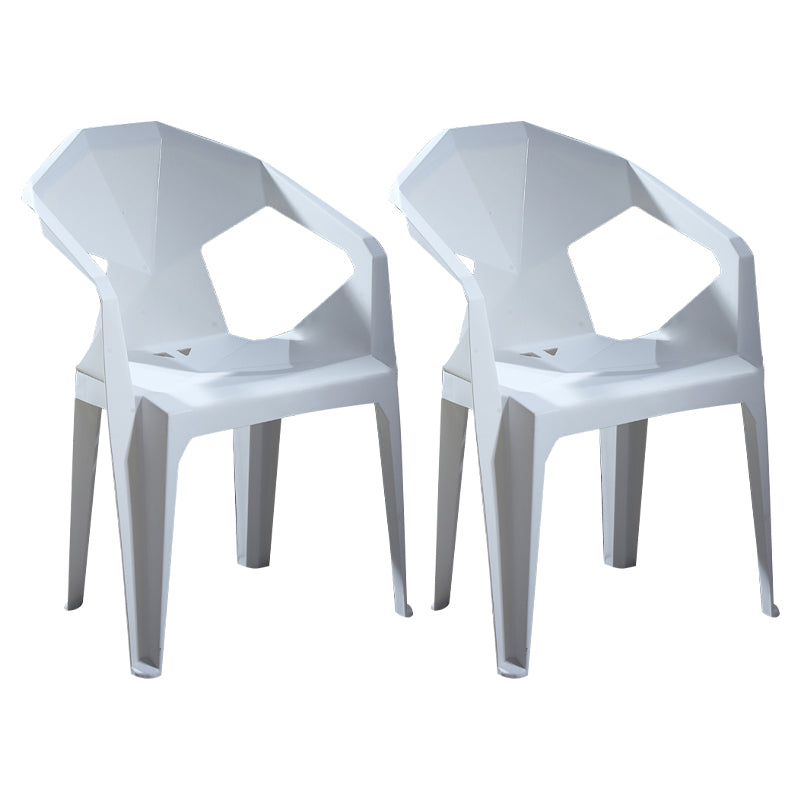 Chaises de restauration en plastique de style moderne chaises latérales empilables pour la cuisine