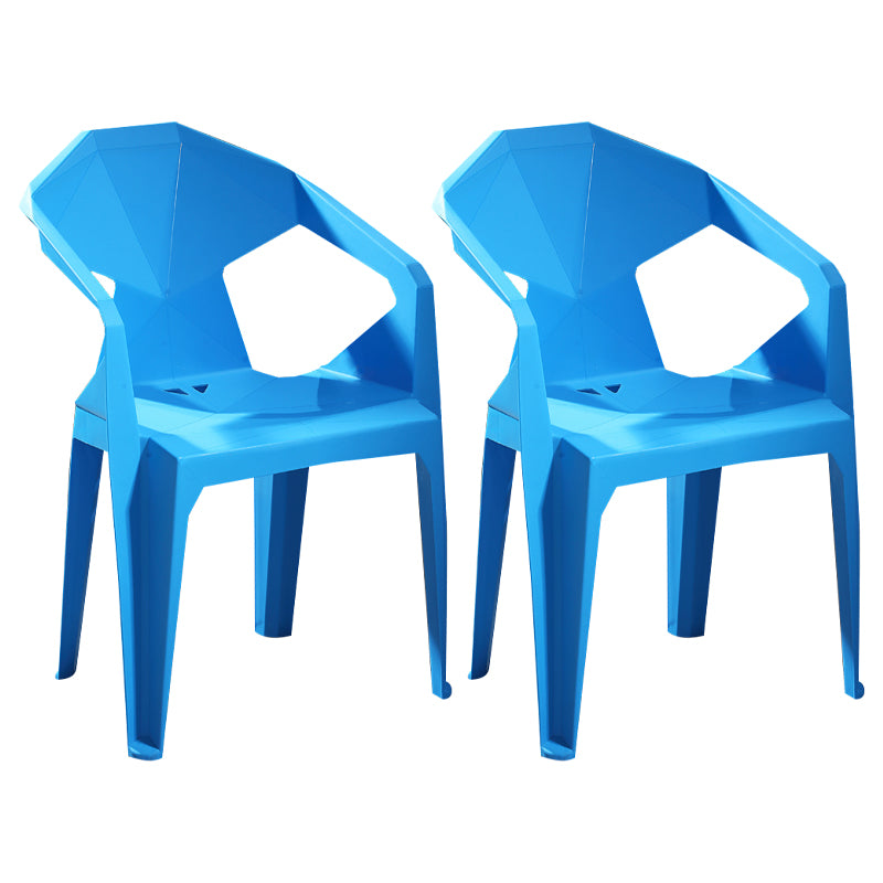 Chaises de restauration en plastique de style moderne chaises latérales empilables pour la cuisine