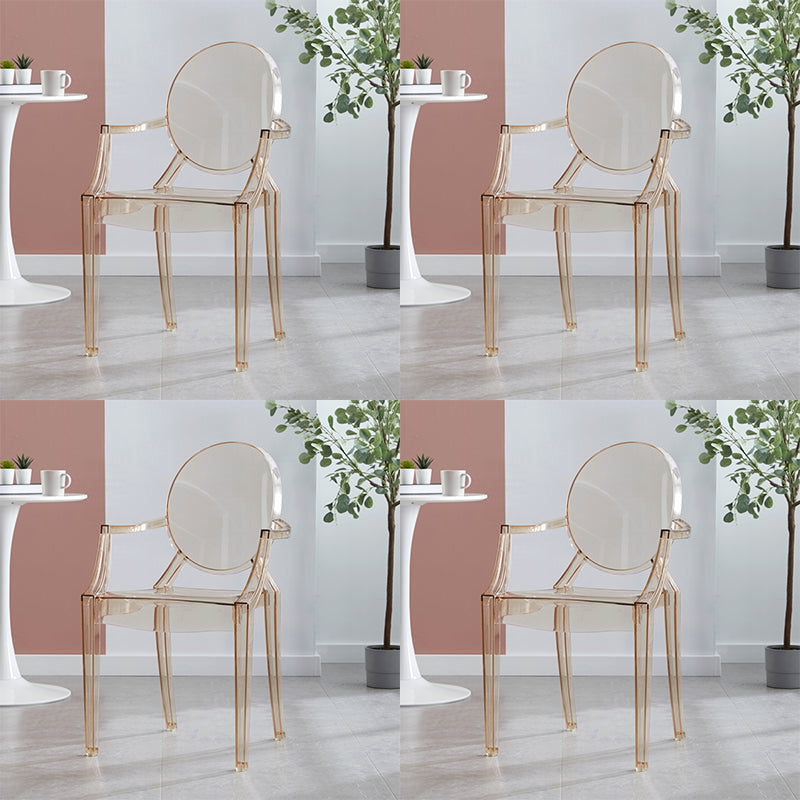 Bras en plastique de style contemporain dinant les chaises latérales empilables à dos ouvert de chaises