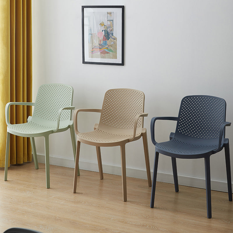 Sillas de comedor de plástico de estilo moderno, sillas apilables con respaldo sólido