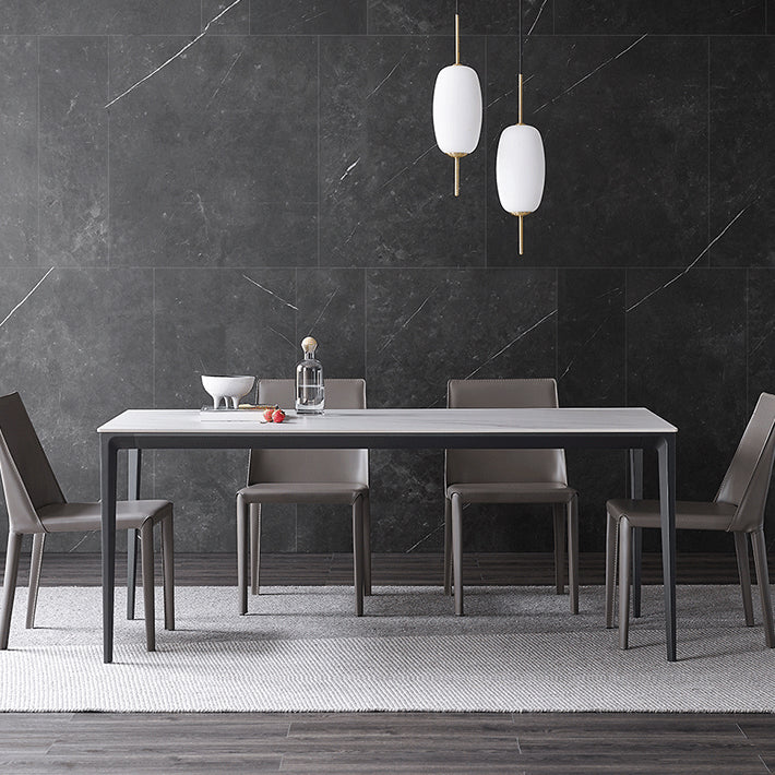 Eenvoudige keuken rechthoekige vorm eettafel gesinterde stenen top eettafel met 4 potenbasis