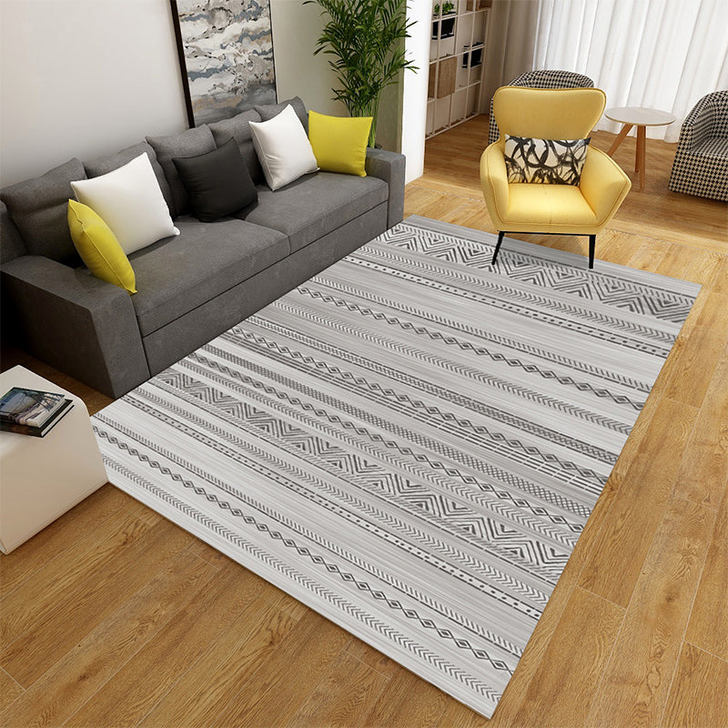Contemporary Deer Pattern Carpet Polyester Indoor Rug Non-Slip Backing Area Rug for Living Room