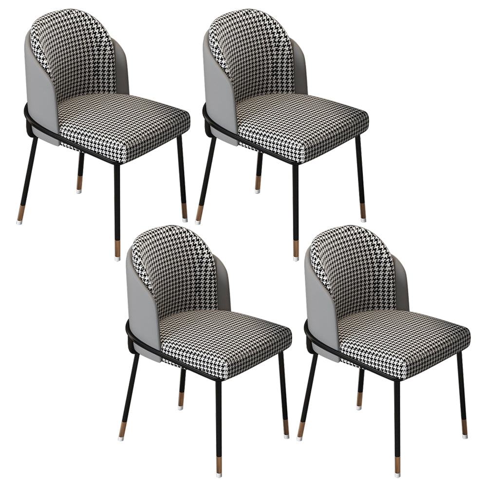 Sillas sin brazos de comedor de metal Glam, sillas tapizadas de comedor para restaurante