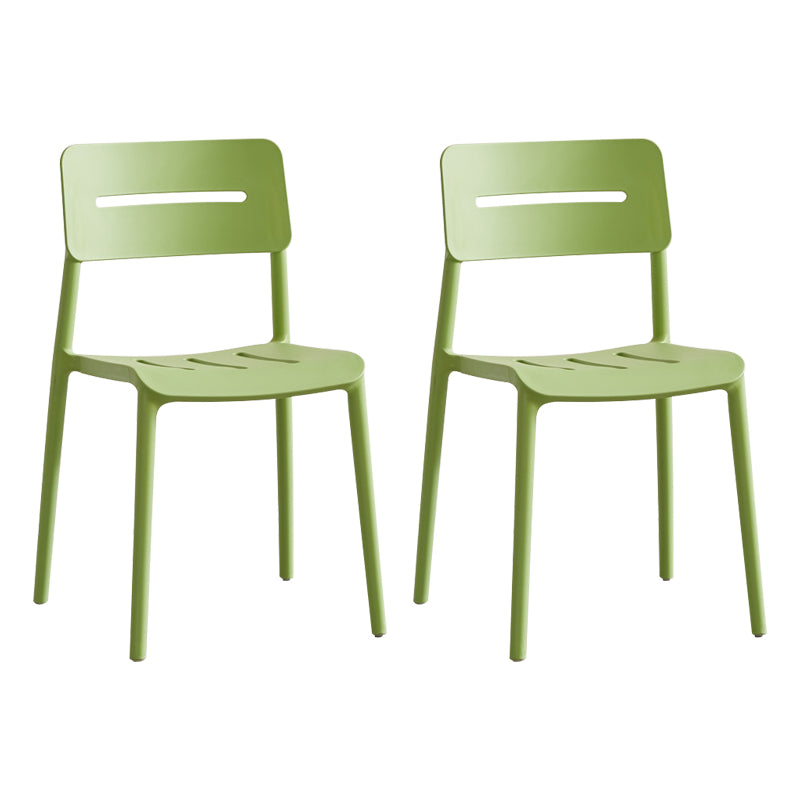 Chaises de salle à manger en plastique de style moderne, chaise latérale empilable à dossier ouvert pour la cuisine