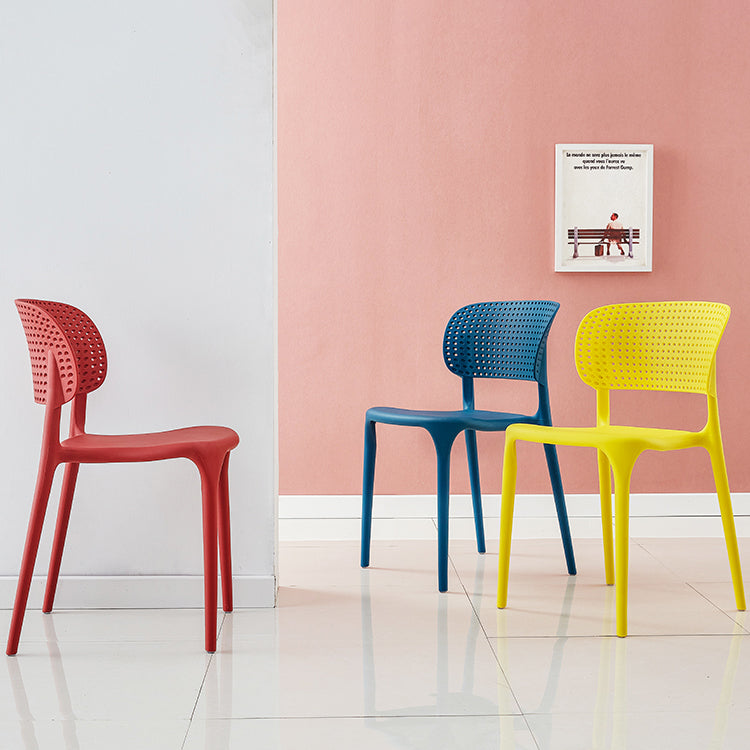 Chaises de salle à manger en plastique de style moderne, chaise de salle à manger empilable à dossier ouvert pour la cuisine