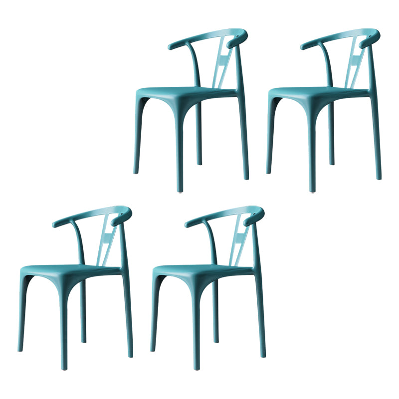 Chaises de restauration en plastique de style moderne