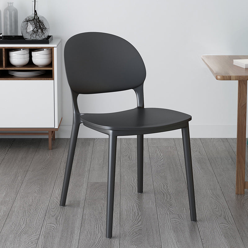 Chaises de salle à manger en plastique de style contemporain, chaise empilable à dossier ouvert pour la cuisine