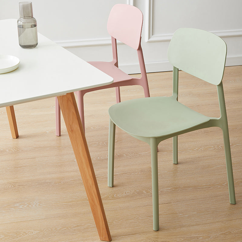 Chaises de salle à manger scandinaves sans accoudoirs Chaise d'appoint à dossier ouvert en plastique (Ensemble de 4)
