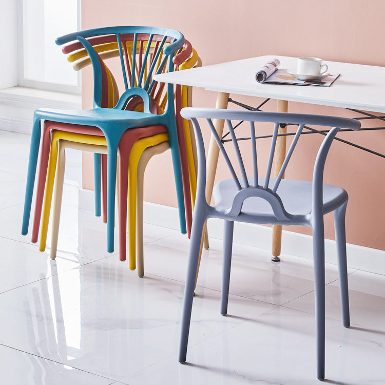 Silla lateral de plástico moderna para interiores y exteriores, silla apilable sin brazos Wishbone