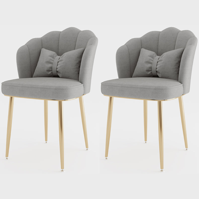 Silla lateral de comedor de estilo escandinavo de metal, silla con respaldo sólido sin brazos para el hogar