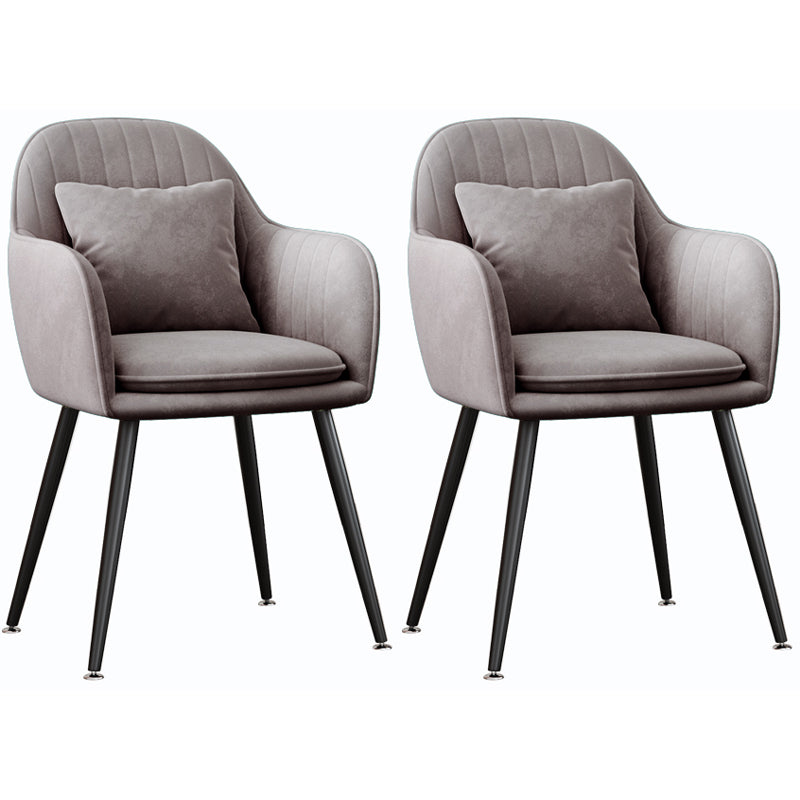 Silla de comedor de metal de estilo escandinavo Silla tapizada dormitorio con brazo