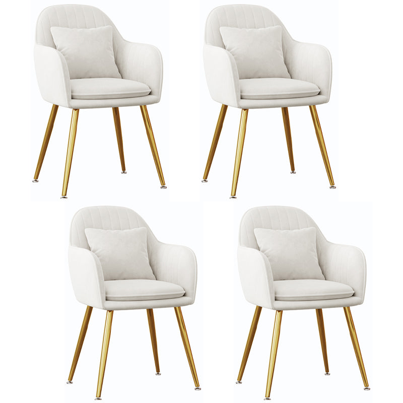 Silla de comedor de metal de estilo escandinavo Silla tapizada dormitorio con brazo
