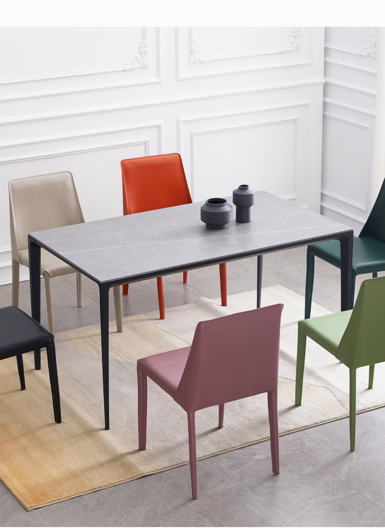 La salle à manger moderne en métal préside la chaise de salle à manger en cuir sans bras pour le restaurant