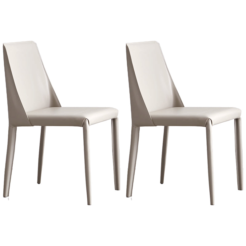 La salle à manger moderne en métal préside la chaise de salle à manger en cuir sans bras pour le restaurant