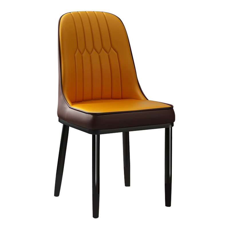 Silla de comedor de estilo escandinavo, silla acolchada con respaldo sólido de comedor de metal