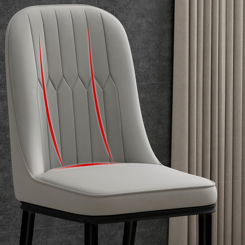 Silla de comedor de estilo escandinavo, silla acolchada con respaldo sólido de comedor de metal