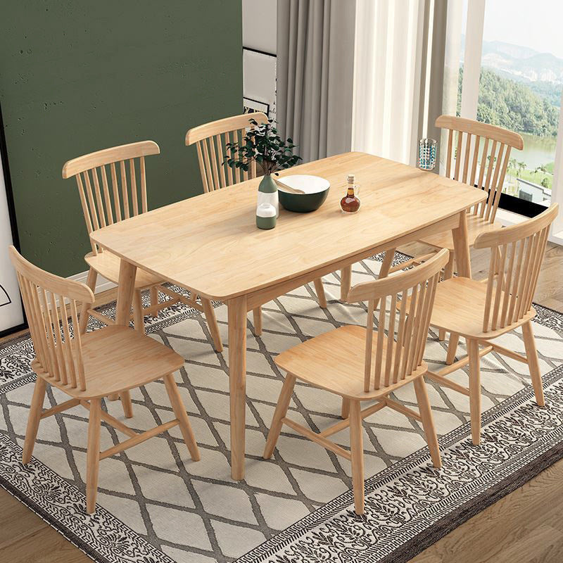 Mesa de comedor rectangular de madera, mesa moderna de madera de caucho en color natural/nogal con 4 patas