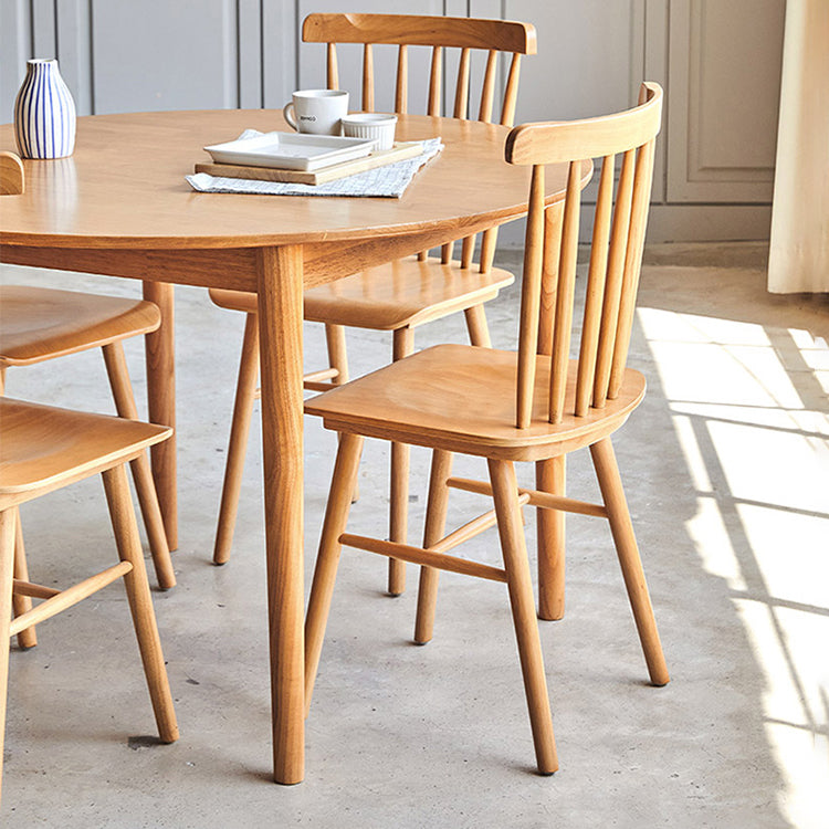 Mesa redonda de madera de goma para restaurantes Modern de comedor en naturaleza/nogal con 4 patas