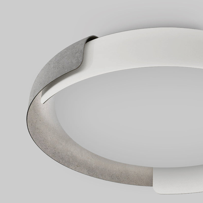 Lacquered Metal LED Ceiling Light in Modern Simplicity Acrylic Circular Flush Mount for Bedroom