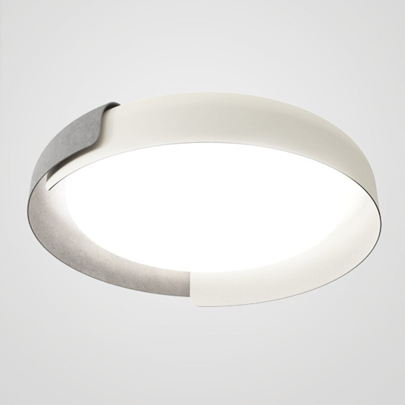 Lacquered Metal LED Ceiling Light in Modern Simplicity Acrylic Circular Flush Mount for Bedroom