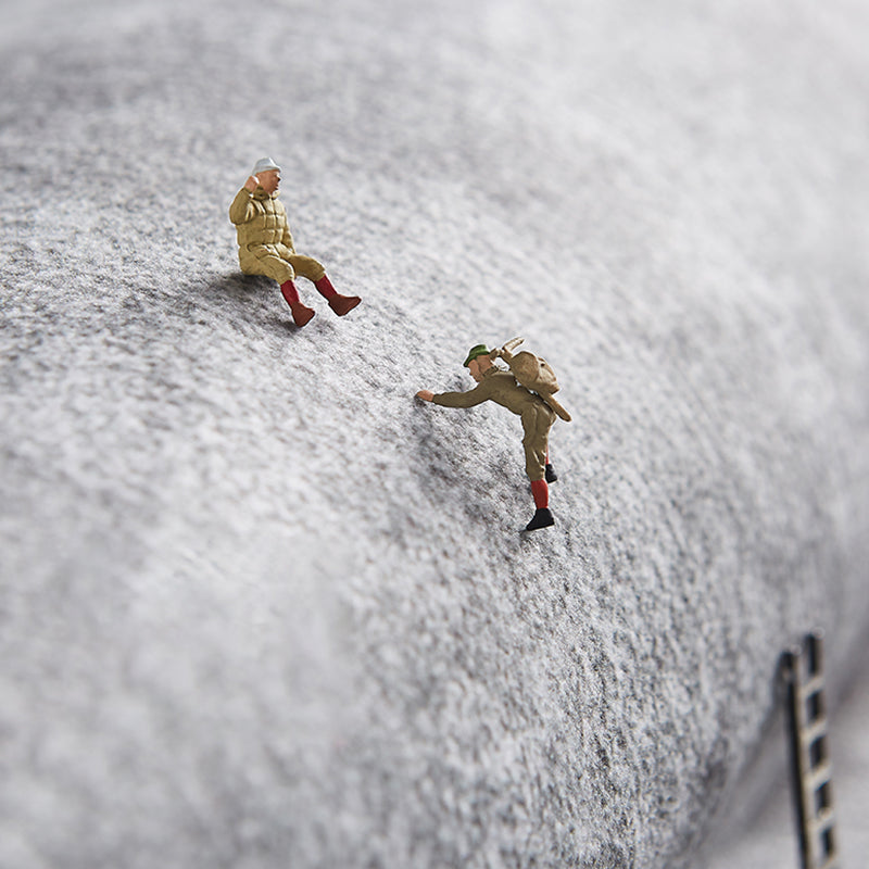 Gorgeous Carpet Trendy Gray Tone Polyester Area Rug Stain Resistant Carpet for Living Room