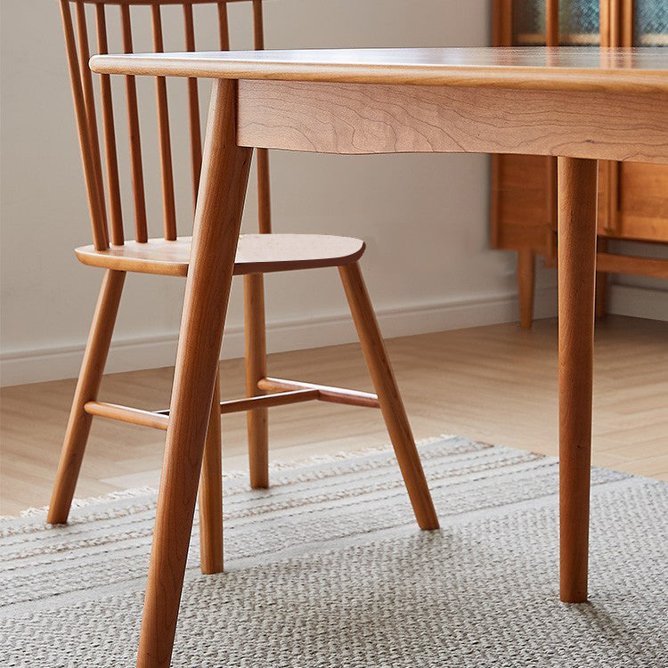 Traditional Luxury Rectangle Dining Table Solid Wood Table with 4 Legs for Dining Room